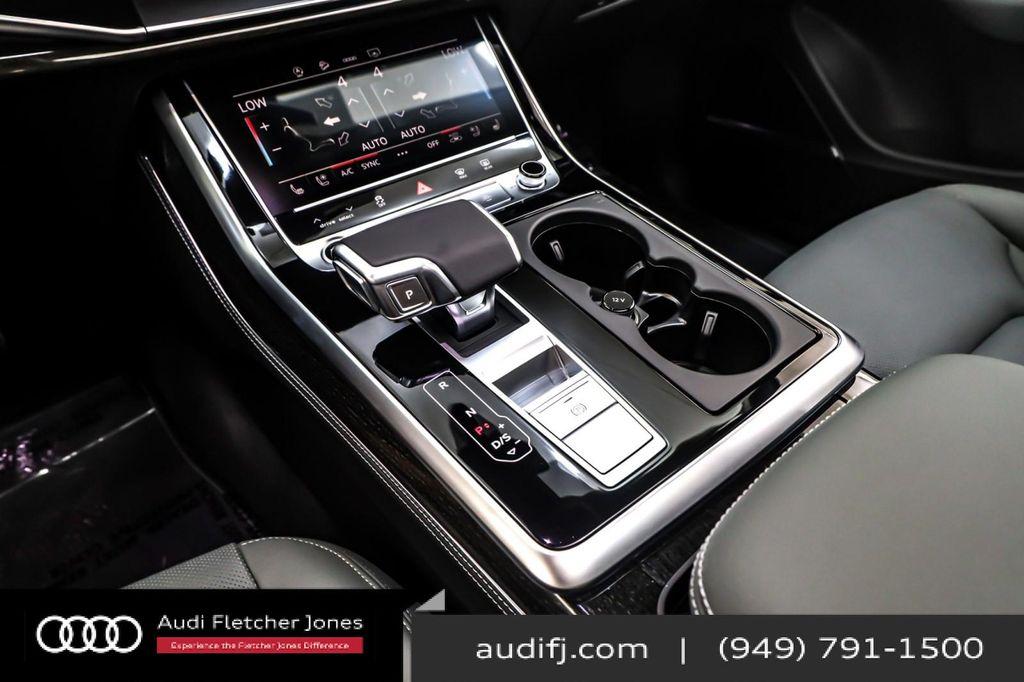 new 2025 Audi Q7 car, priced at $76,900