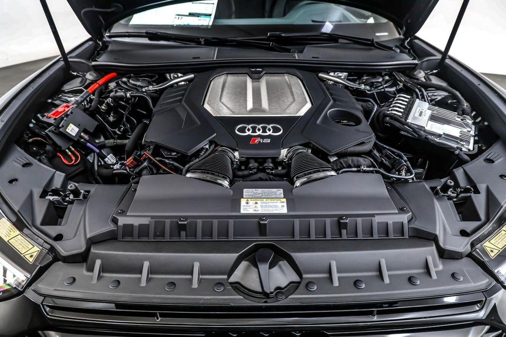 new 2025 Audi RS 6 Avant car, priced at $148,310