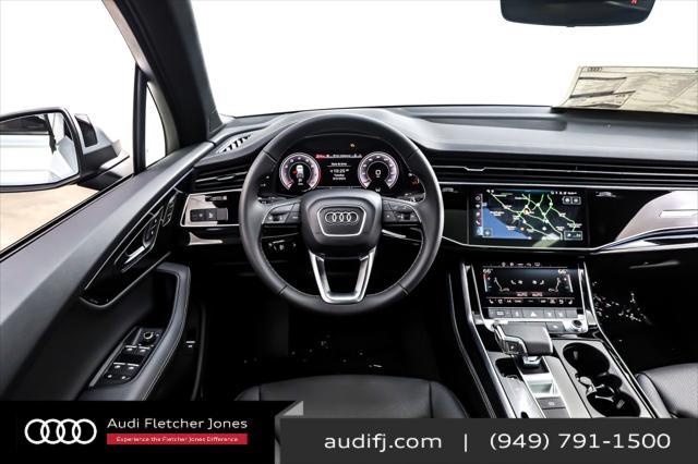 new 2025 Audi Q7 car, priced at $76,770