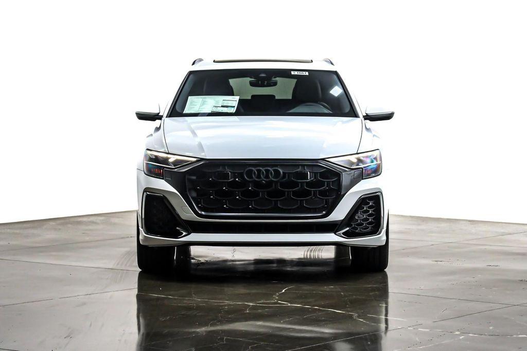 new 2025 Audi Q8 car, priced at $86,625