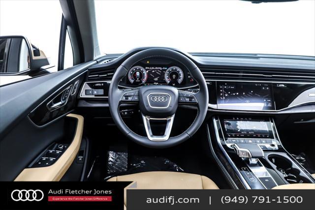 new 2025 Audi Q7 car, priced at $77,610