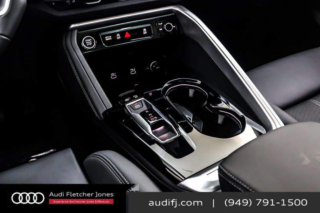 new 2025 Audi Q5 car, priced at $61,890