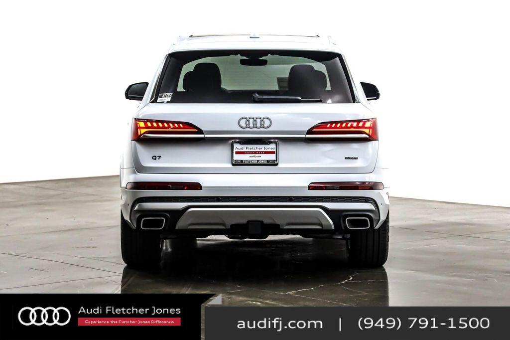 new 2025 Audi Q7 car, priced at $73,260