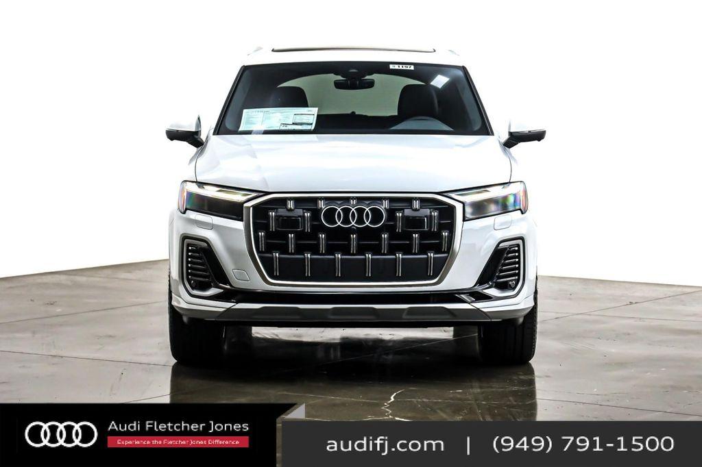 new 2025 Audi Q7 car, priced at $73,260