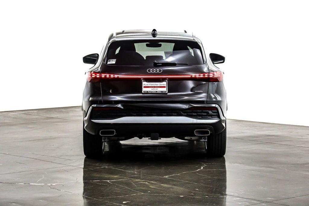 new 2025 Audi Q5 car, priced at $61,890