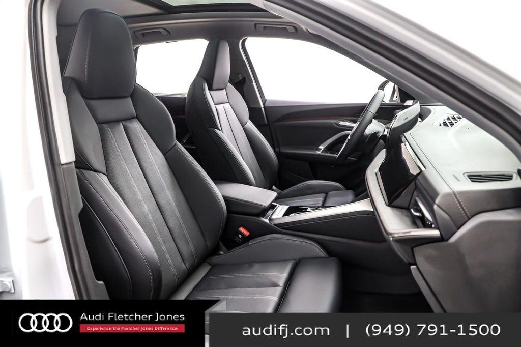 new 2025 Audi Q5 car, priced at $61,890