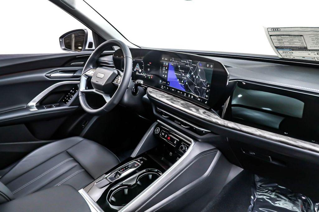 new 2025 Audi Q5 car, priced at $60,290