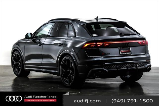 new 2025 Audi RS Q8 car, priced at $160,240