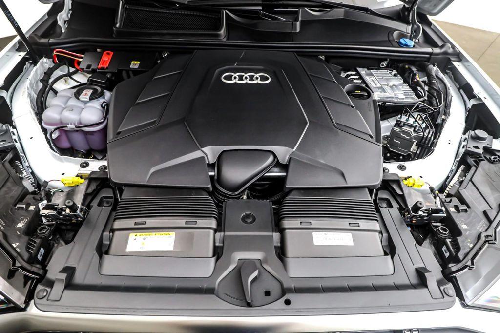 new 2025 Audi Q7 car, priced at $76,900