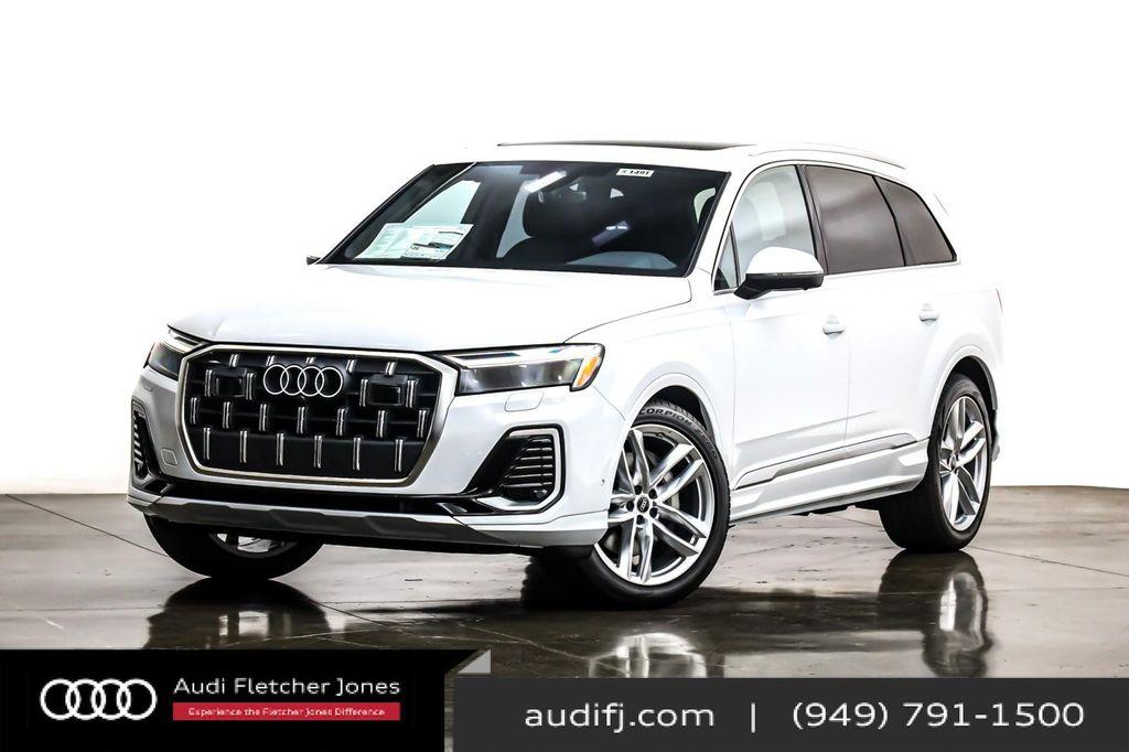 new 2025 Audi Q7 car, priced at $76,900