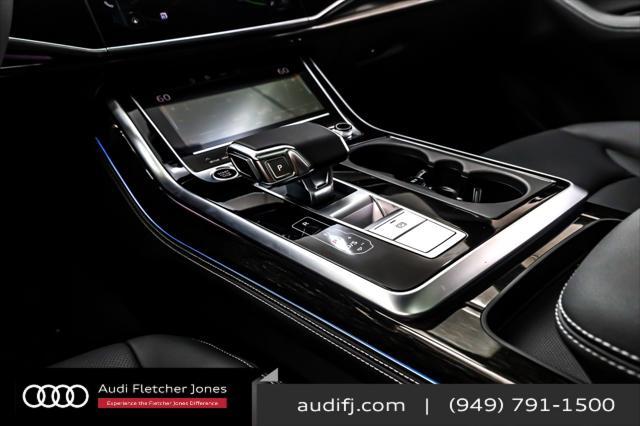 new 2025 Audi Q7 car, priced at $76,170