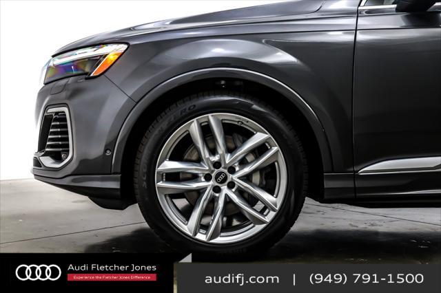 new 2025 Audi Q7 car, priced at $76,170