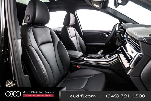 new 2025 Audi Q7 car, priced at $77,820