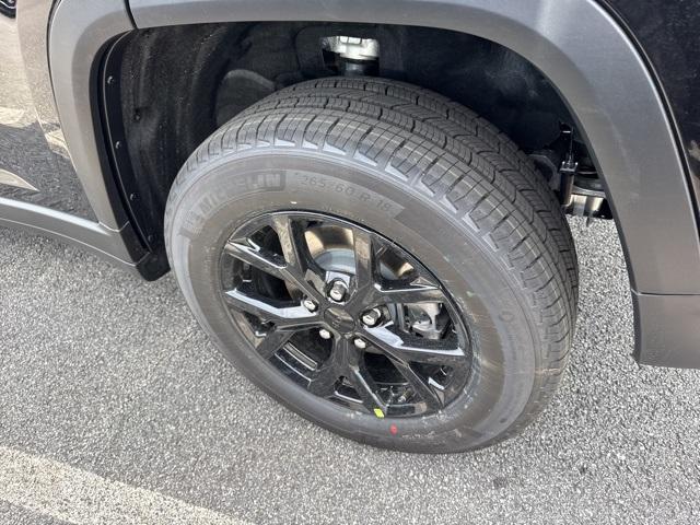 new 2025 Jeep Grand Cherokee car, priced at $41,205