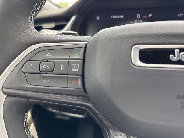 new 2025 Jeep Grand Cherokee car, priced at $44,705