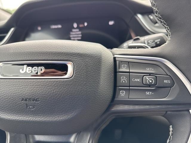 new 2025 Jeep Grand Cherokee L car, priced at $46,217