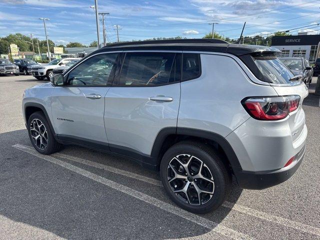 new 2025 Jeep Compass car, priced at $33,335