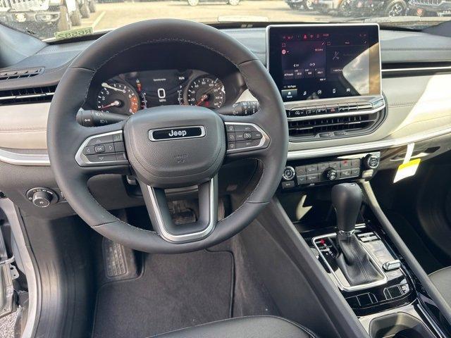 new 2025 Jeep Compass car, priced at $33,335