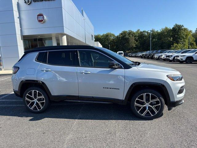 new 2024 Jeep Compass car, priced at $37,610