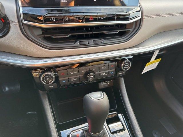 new 2025 Jeep Compass car, priced at $33,435