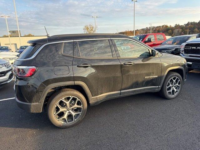 new 2025 Jeep Compass car, priced at $33,435