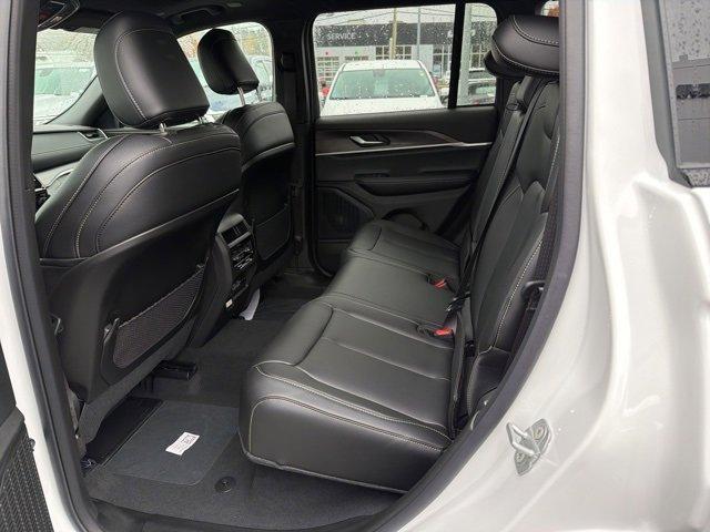 new 2025 Jeep Grand Cherokee car, priced at $46,844