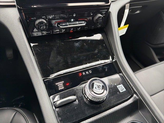 new 2025 Jeep Grand Cherokee car, priced at $46,844