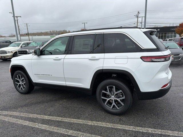 new 2025 Jeep Grand Cherokee car, priced at $46,844