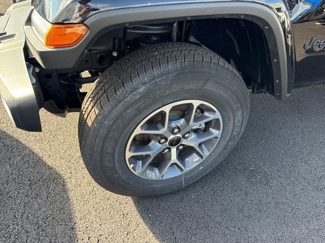 new 2024 Jeep Gladiator car, priced at $48,890
