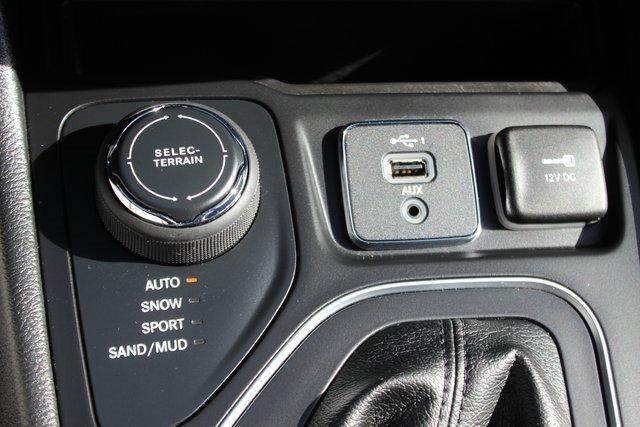 used 2021 Jeep Cherokee car, priced at $15,750