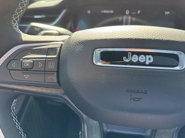 new 2025 Jeep Grand Cherokee car, priced at $43,110