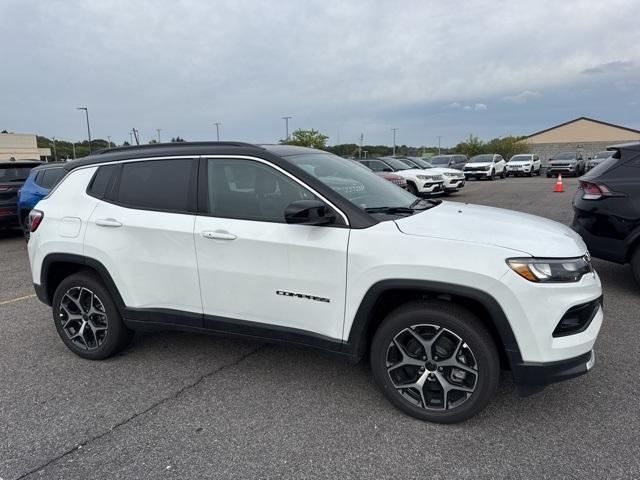 new 2025 Jeep Compass car, priced at $33,040