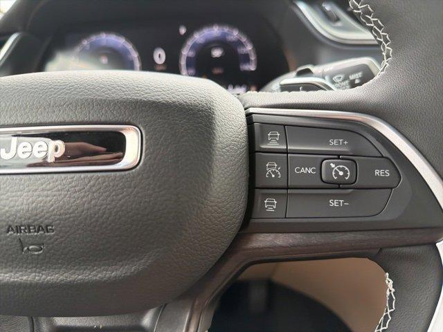 new 2025 Jeep Grand Cherokee car, priced at $52,849