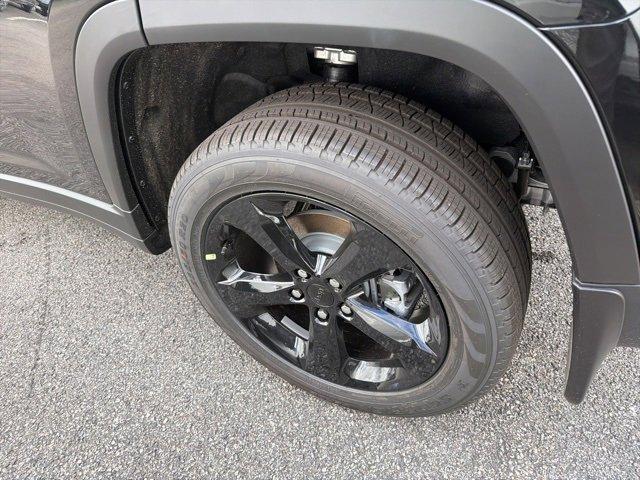 new 2025 Jeep Grand Cherokee car, priced at $52,849