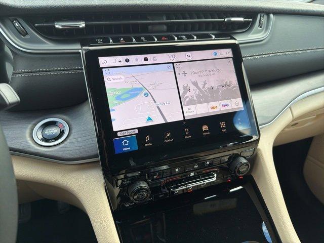 new 2025 Jeep Grand Cherokee car, priced at $52,849