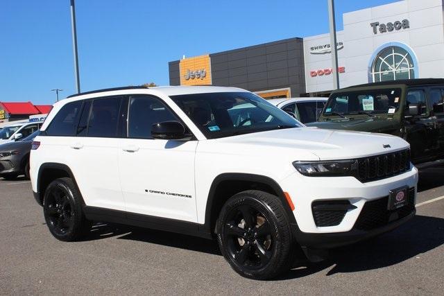 used 2023 Jeep Grand Cherokee car, priced at $32,500