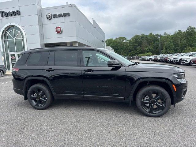new 2025 Jeep Grand Cherokee L car, priced at $51,437