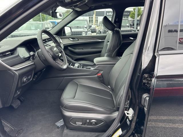 new 2025 Jeep Grand Cherokee L car, priced at $51,437