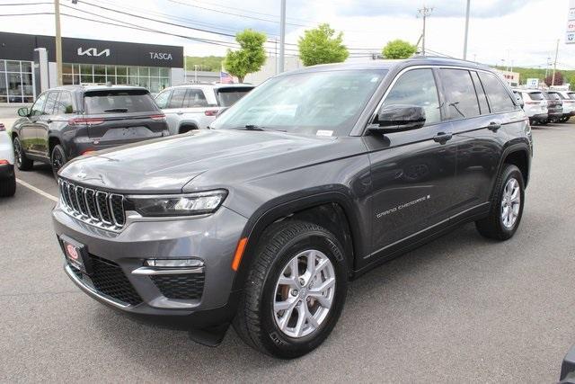 used 2022 Jeep Grand Cherokee car, priced at $34,900
