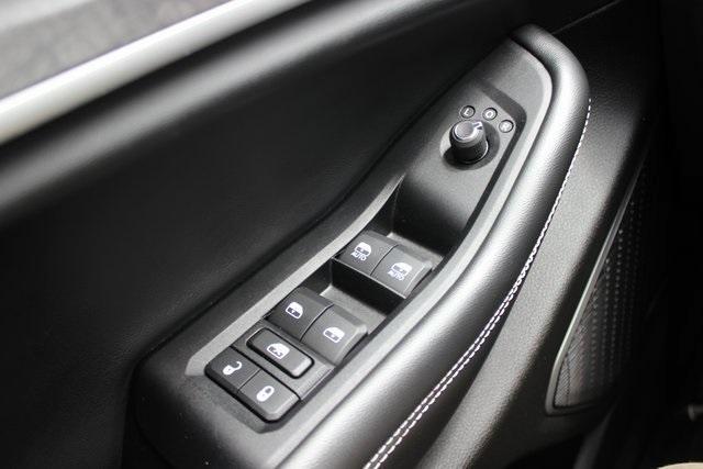 used 2022 Jeep Grand Cherokee car, priced at $34,900
