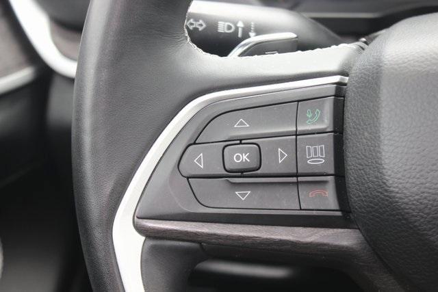 used 2022 Jeep Grand Cherokee car, priced at $34,900