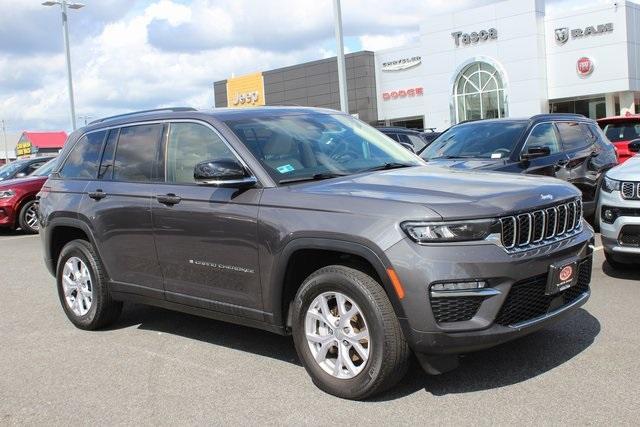 used 2022 Jeep Grand Cherokee car, priced at $31,500