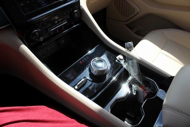 used 2022 Jeep Grand Cherokee car, priced at $31,500