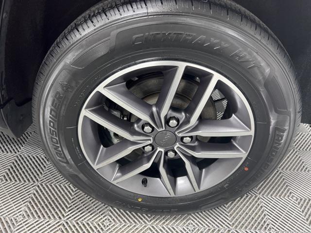 used 2021 Jeep Grand Cherokee car, priced at $26,500