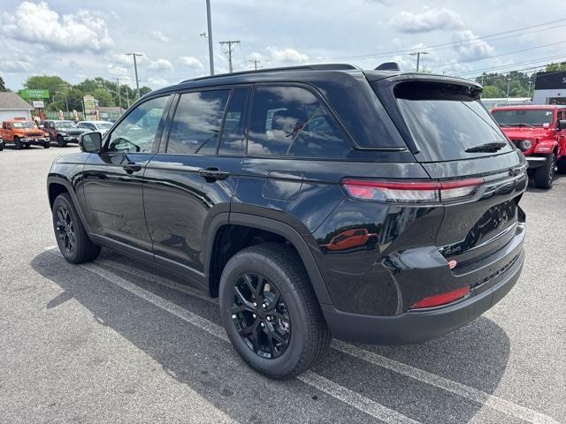 new 2025 Jeep Grand Cherokee car, priced at $47,725