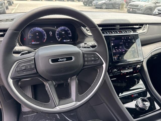 new 2025 Jeep Grand Cherokee car, priced at $47,725