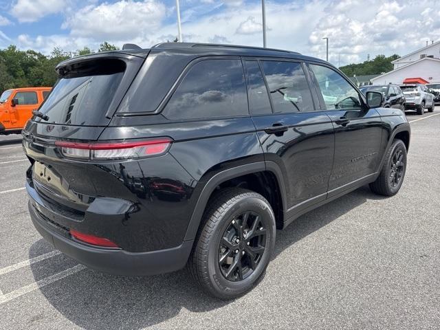 new 2025 Jeep Grand Cherokee car, priced at $47,725