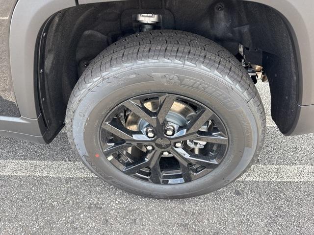 new 2025 Jeep Grand Cherokee car, priced at $47,725