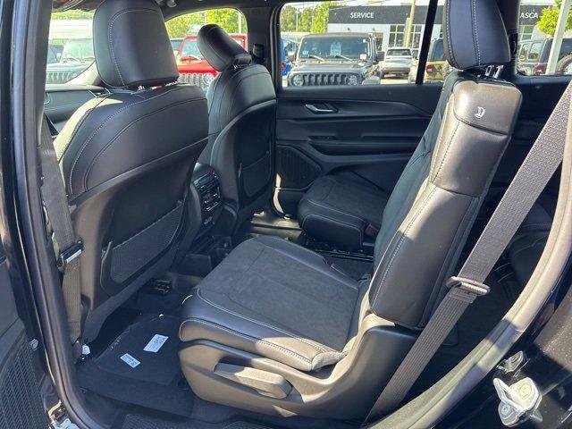 new 2025 Jeep Grand Cherokee L car, priced at $47,217