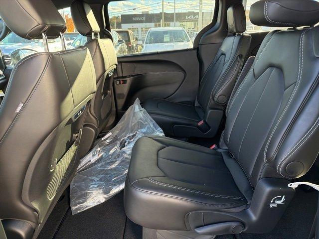 new 2026 Chrysler Pacifica car, priced at $45,110